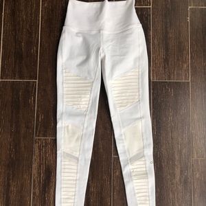 Alo yoga leggings